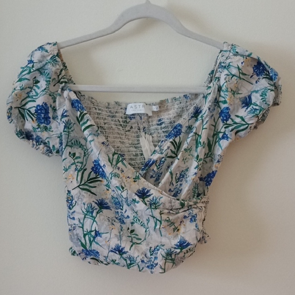 ASTR Floral Puff Sleeve Blouse - Blue and Green